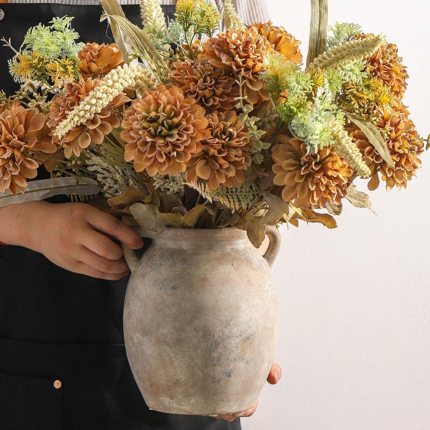 Dobbyby Ceramic Flower Vase 7.6 inch Farmhouse Rustic Vase Decorative Pottery Terracotta Vases for Home Decor Table Mantle Fireplace Living Room Bathroom Wedding Centerpiece (Whitewashed)