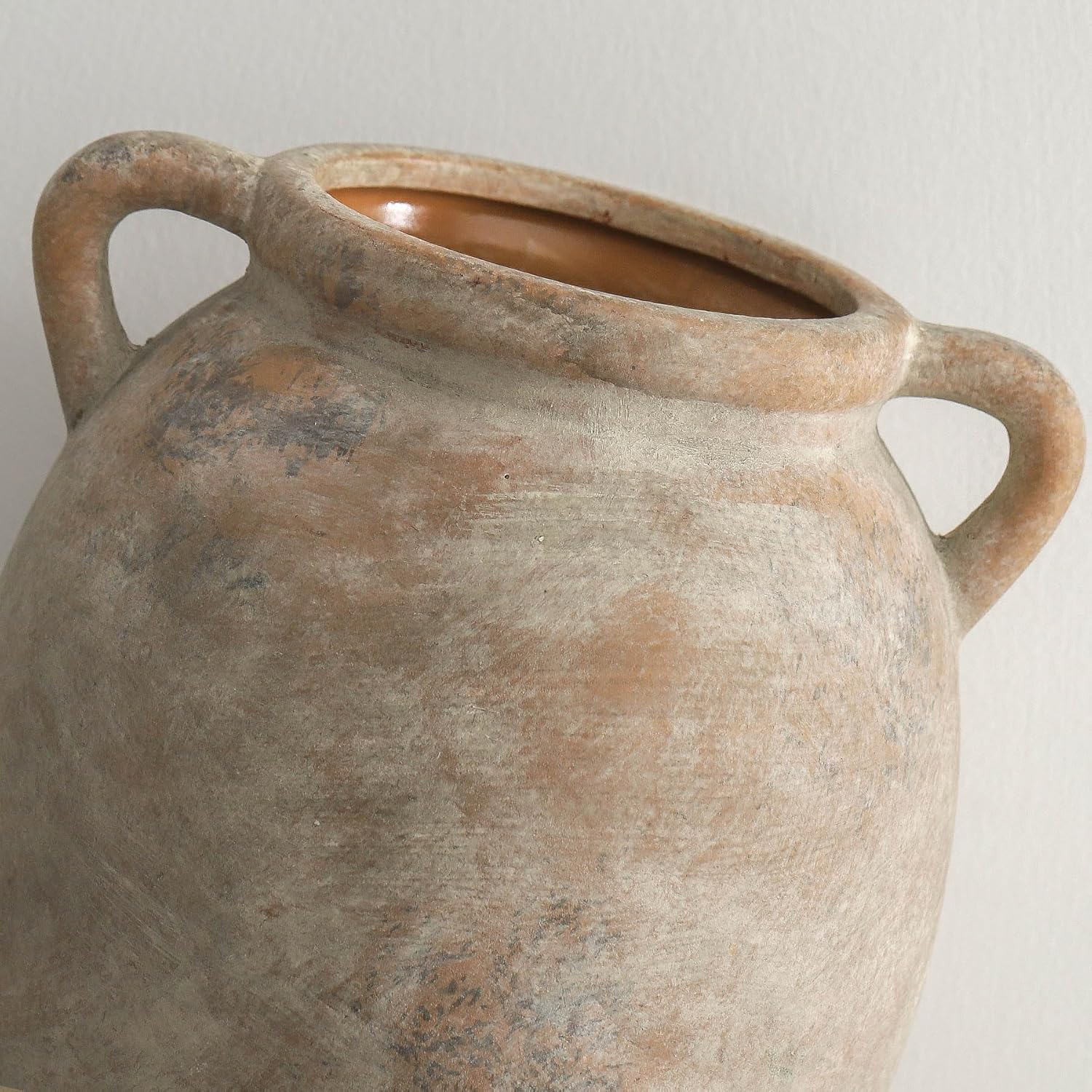 Dobbyby Ceramic Flower Vase 7.6 inch Farmhouse Rustic Vase Decorative Pottery Terracotta Vases for Home Decor Table Mantle Fireplace Living Room Bathroom Wedding Centerpiece (Whitewashed)